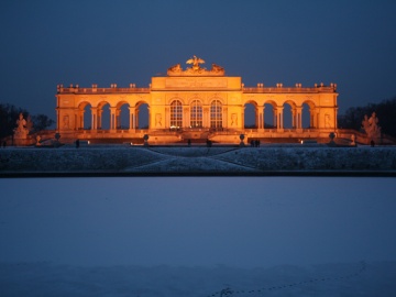 Zámok Schonbrunn